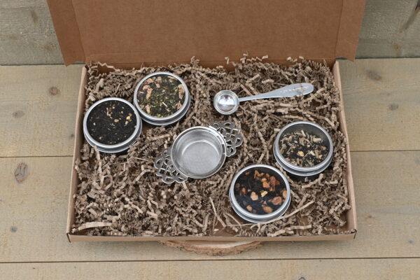 Cadeaubox Cadeau Kadoobox Kadoo Losse thee Brievenbuspakket Thee theefilter theetang Bij Xann